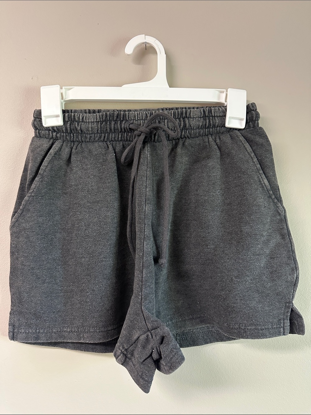 Double Zero Charcoal Gray Drawstring Fleece Lounge Shorts Small NWOT